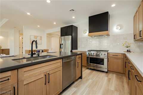 4493 Rometta Avenue, Las Vegas, NV 89141