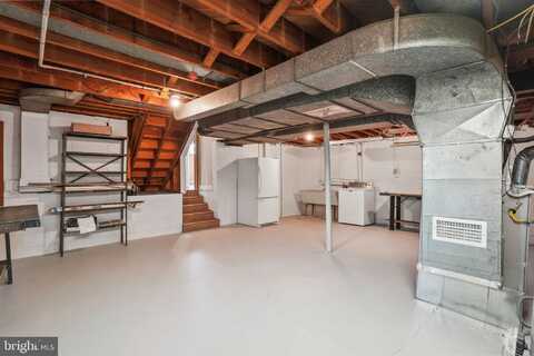 2924 S GRANT STREET, ARLINGTON, VA 22202