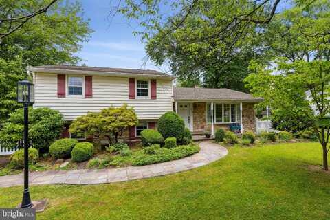 319 HOLLY KNOLL, CHURCHVILLE, PA 18966