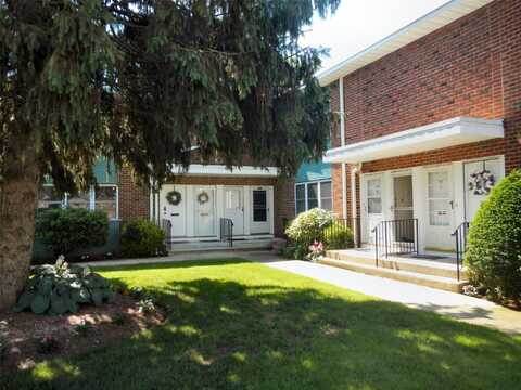 106 Farber Drive, West Babylon, NY 11704