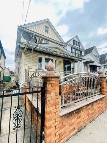 10117 131st Street, Richmond Hill, NY 11419