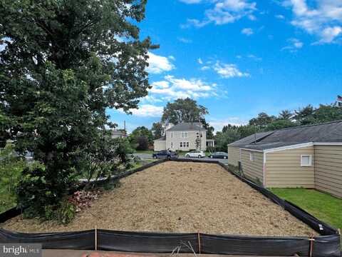 904 LIBERTY STREET, FREDERICKSBURG, VA 22401
