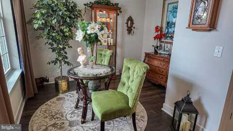 127 GASLIGHT ALLEY, BENSALEM, PA 19020