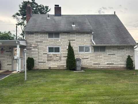 7 Astronomy Lane, Levittown, NY 11756