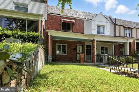 311 35TH STREET NE, WASHINGTON, DC 20019
