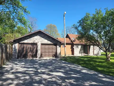 23809 Shelby Road, Lowell, IN 46356