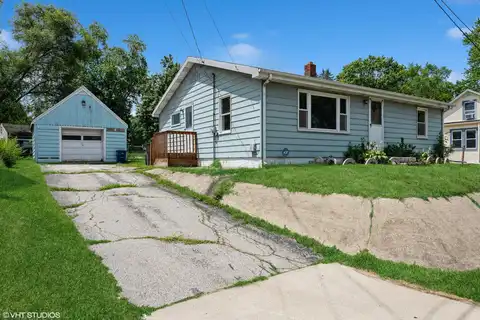 2905 E Michigan Boulevard, Trail Creek, IN 46360