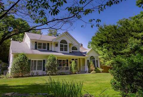 1251 A North Country Road, Stony Brook, NY 11790