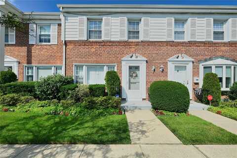 281 Wheeler Avenue, Valley Stream, NY 11580