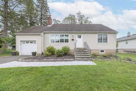 129 Lt Cox Drive, Pearl River, NY 10965
