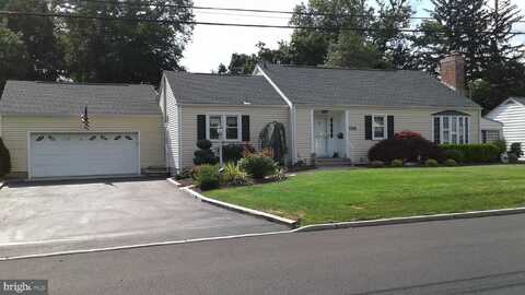 109 ORCHARD AVENUE, HIGHTSTOWN, NJ 08520