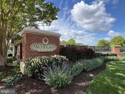 13051 PARK CRESCENT CIRCLE, HERNDON, VA 20171