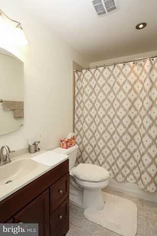 16 GARRISON RIDGE COURT, OWINGS MILLS, MD 21117