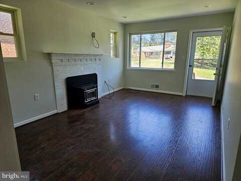 3733 PORTAL AVENUE, TEMPLE HILLS, MD 20748