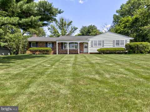 4 ESTELLA DRIVE, FLEMINGTON, NJ 08822