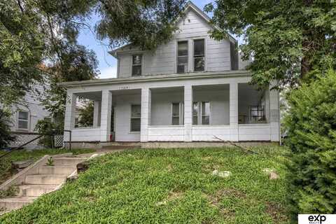 1309 S 32nd Street, Omaha, NE 68105