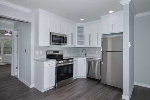 241 W Main Street, Bay Shore, NY 11706
