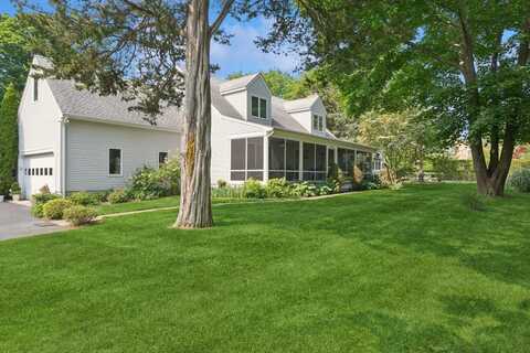 26405 Main Road, Cutchogue, NY 11935