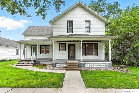 105 N Cedar Street, Hooper, NE 68031