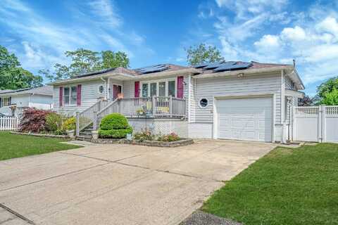 43 Ranch Drive, Shirley, NY 11967