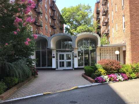 54-40 Little Neck Parkway, Little Neck, NY 11362