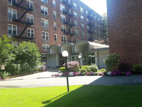 54-40 Little Neck Parkway, Little Neck, NY 11362