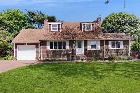 393 Bernice Drive, Bayport, NY 11705