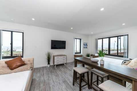 100 W Broadway, Long Beach, NY 11561
