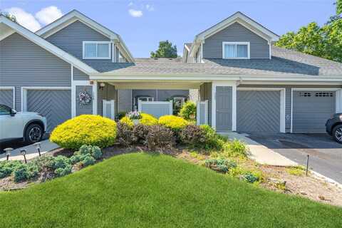 365 Seabreeze Court, Moriches, NY 11955