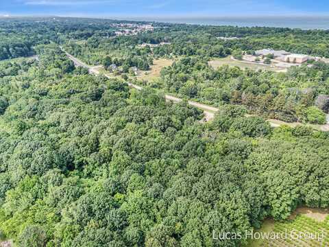 47 Blue Star Highway, South Haven, MI 49090