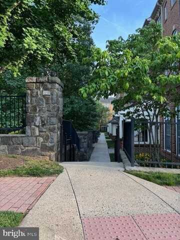 4463A BEACON GROVE CIR, FAIRFAX, VA 22033