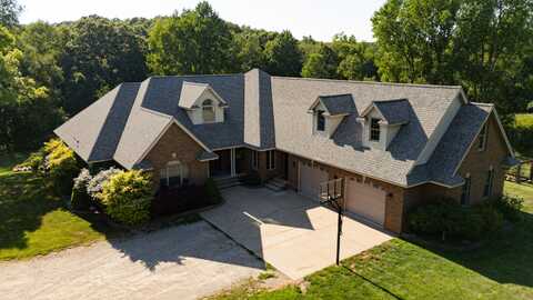 6309 Cottonwood Avenue, Big Rapids, MI 49307
