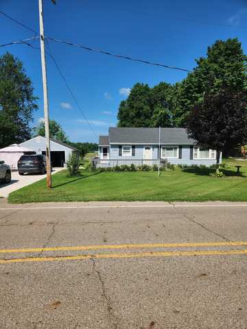1762 5th Street, Martin, MI 49070