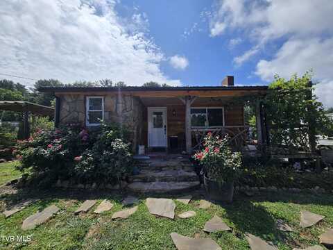 373 Cedar Grove Road, Johnson City, TN 37601