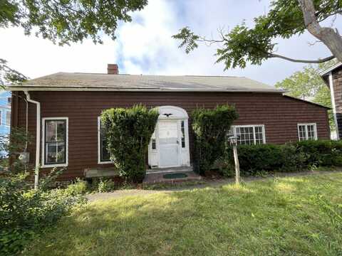 30 Dow Street, Portland, ME 04102