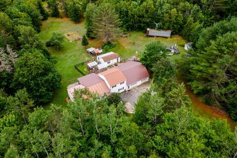 230 W Old Main Road, Lowell, ME 04493