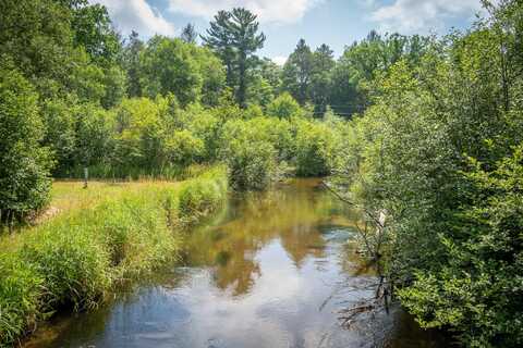 5304 N Peacock Trail, Baldwin, MI 49304