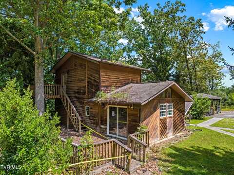 285 Vanover Lane, Jacksboro, TN 37757