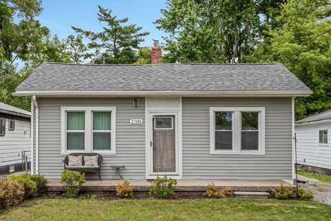 21560 Poinciana Street, Southfield, MI 48033