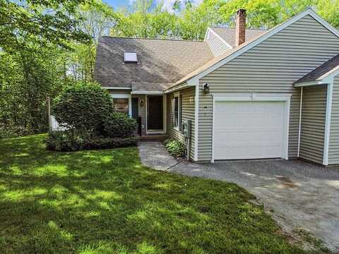 7 Garnet Drive, Topsham, ME 04086