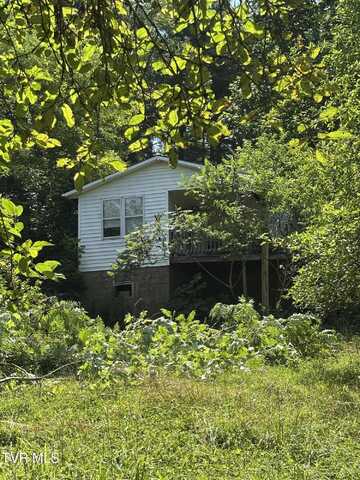 1481 Pleasant Valley Road, Mountain City, TN 37683