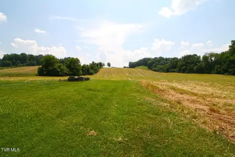 637 Long Hollow Road, Elizabethton, TN 37643