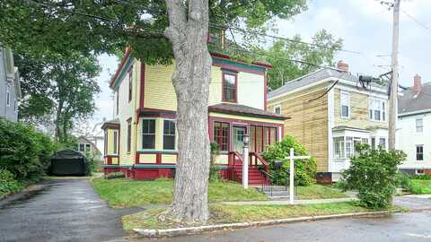 93 Fessenden Street, Portland, ME 04103