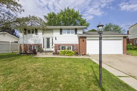 9776 Monroe Boulevard, Taylor, MI 48180