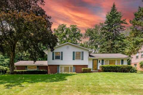 30135 Old Bedford Street, Farmington Hills, MI 48331