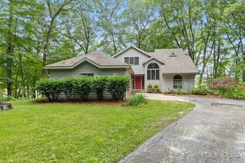 9101 Parmeter Avenue NE, Rockford, MI 49341