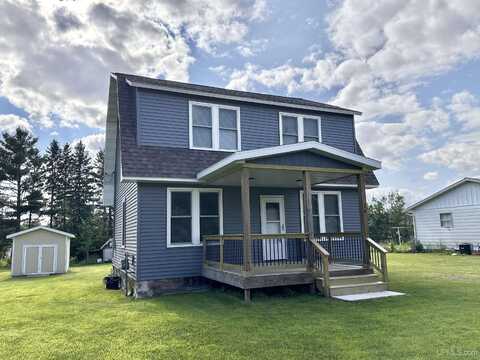 16 S Park, Iron Mountain, MI 49801
