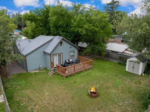 812 4th Avenue E, Columbia Falls, MT 59912