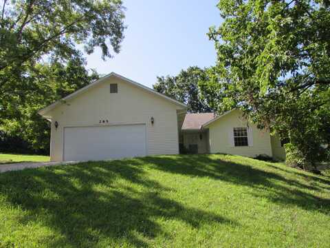 285 Scenic Dr, Forsyth, MO 65653
