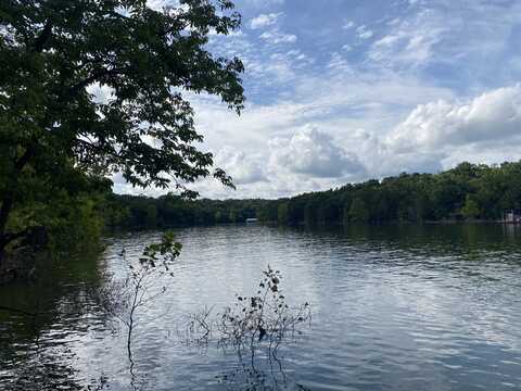 000 Wooley Creek Road, Cape Fair, MO 65624